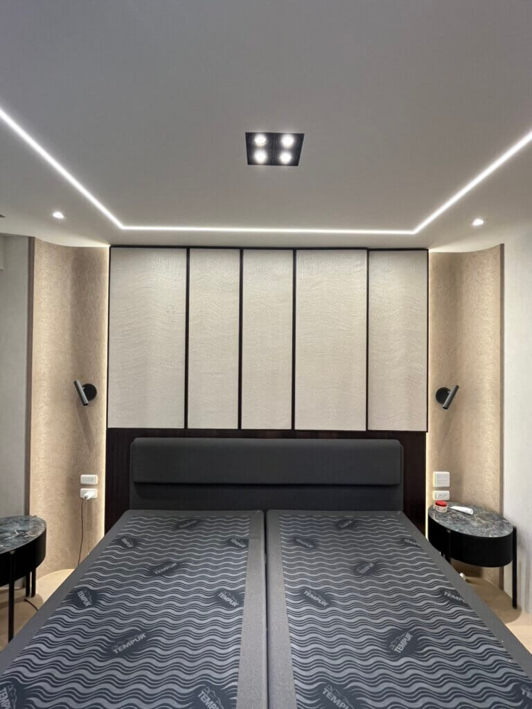 Casamance KOTA紙纖編織感金漆壁布 1