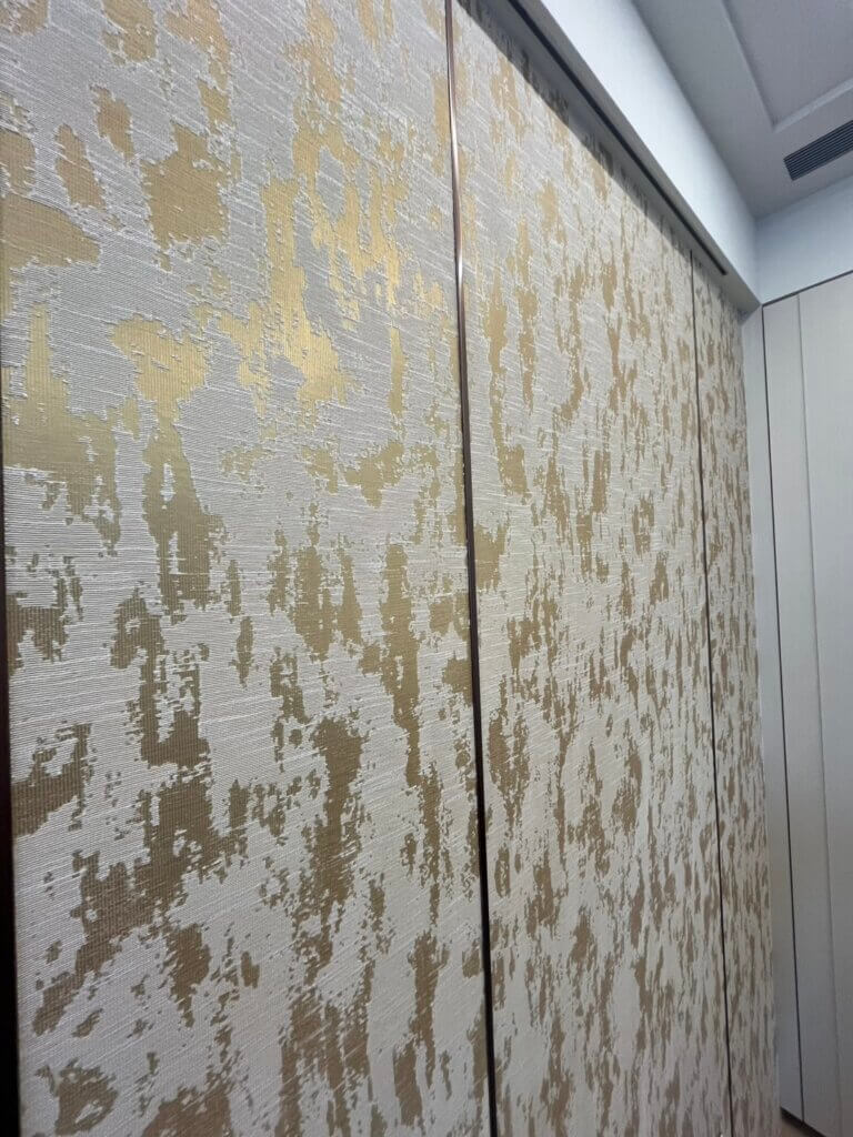 Casamance PRECIOZA緹花金漆布面壁布 2